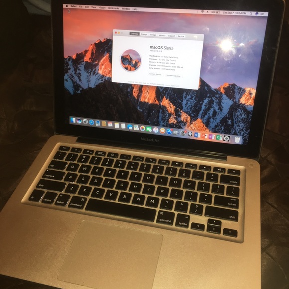 MacBook Pro 2011 “MacOS Sierra” - Picture 1 of 2